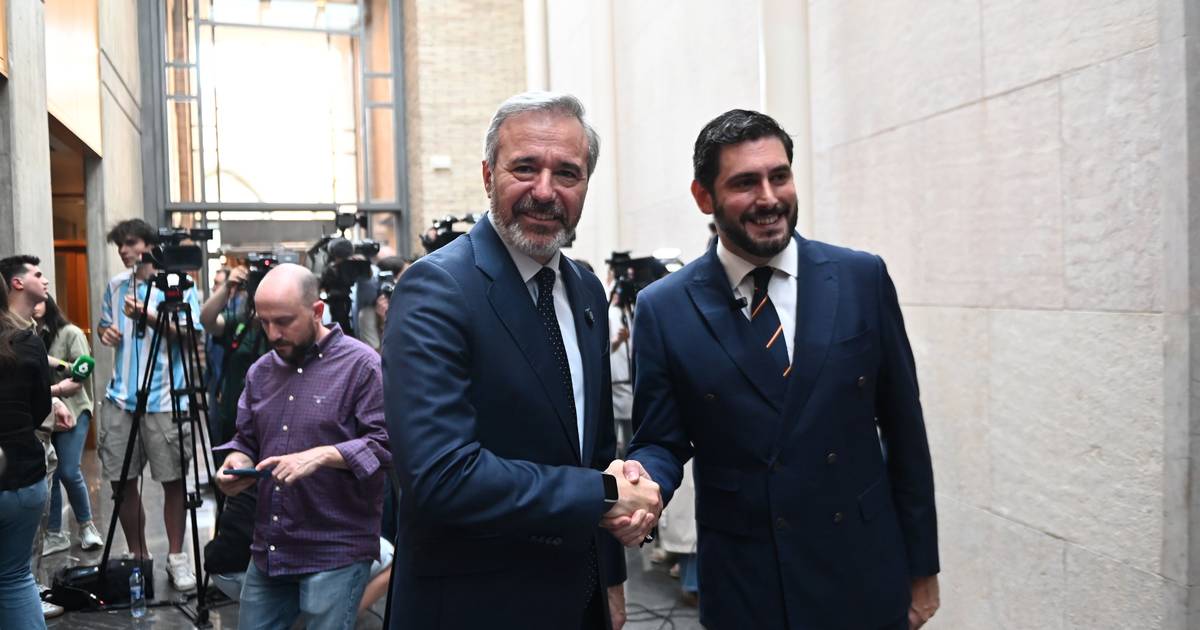 Acordo entre PP e Vox abre portas do governo de Aragão à extrema-direita