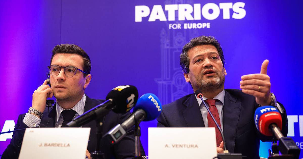 “Falamos a língua do patriotismo”: Ventura e Bardella em sintonia no encontro dos Patriotas pela Europa no Porto