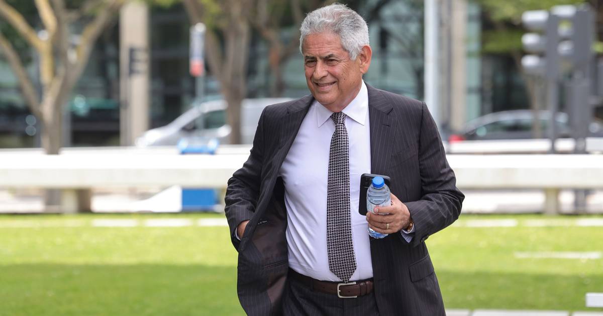 15 minutos: Luís Filipe Vieira e Benfica SAD absolvidos no caso 