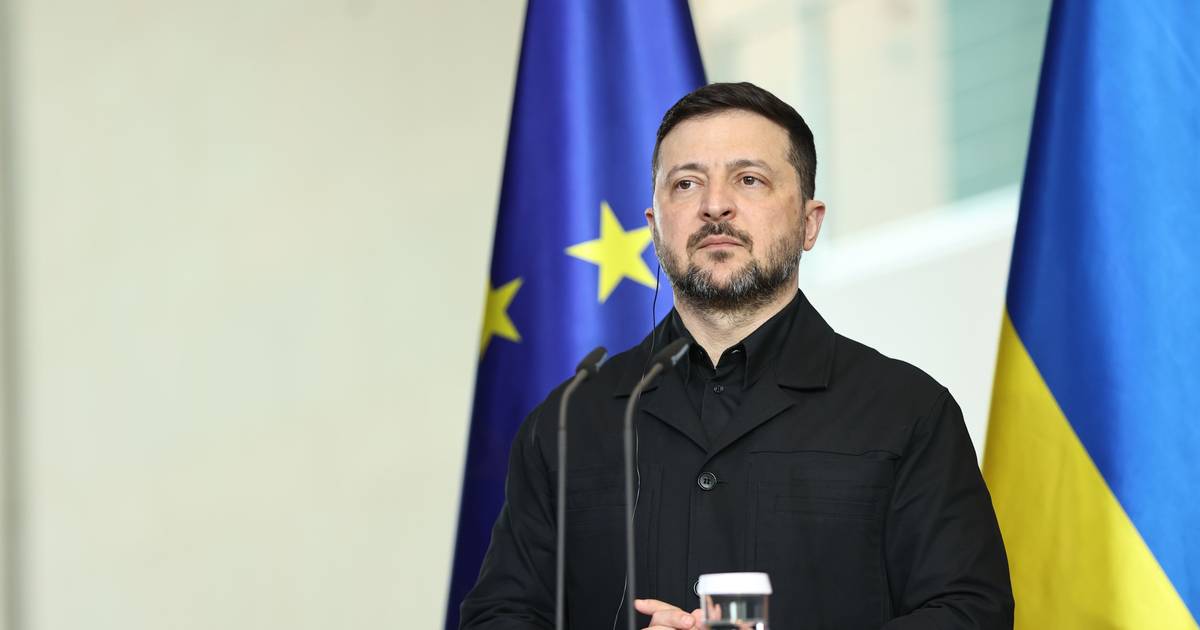 Ucrânia pronta para iniciar negociações de adesão à UE, afirma Zelensky