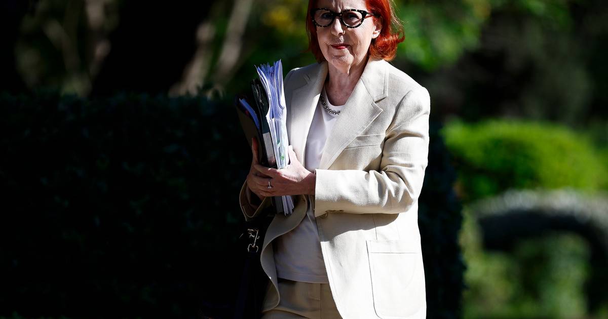 Cheques para carros elétricos e energia verde: as novas medidas do Governo para a descarbonização