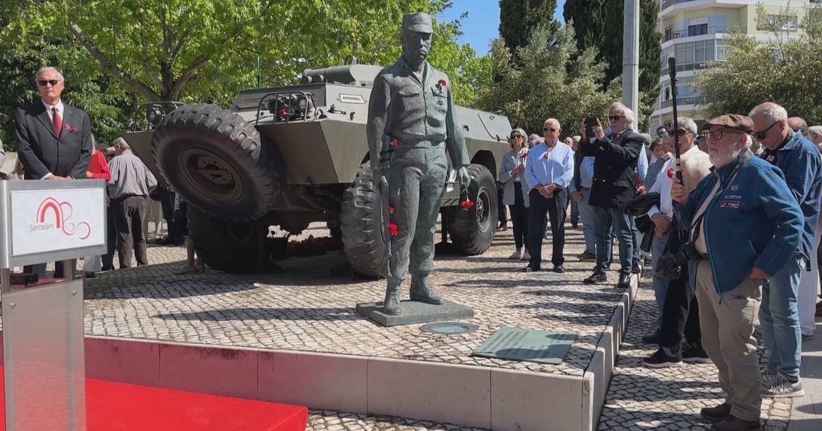 Santarém homenageia Salgueiro Maia nas comemorações do 25 de Abril