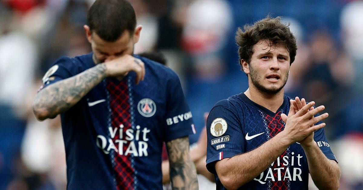 PSG com várias 'poupanças' na equipa cede empate em casa