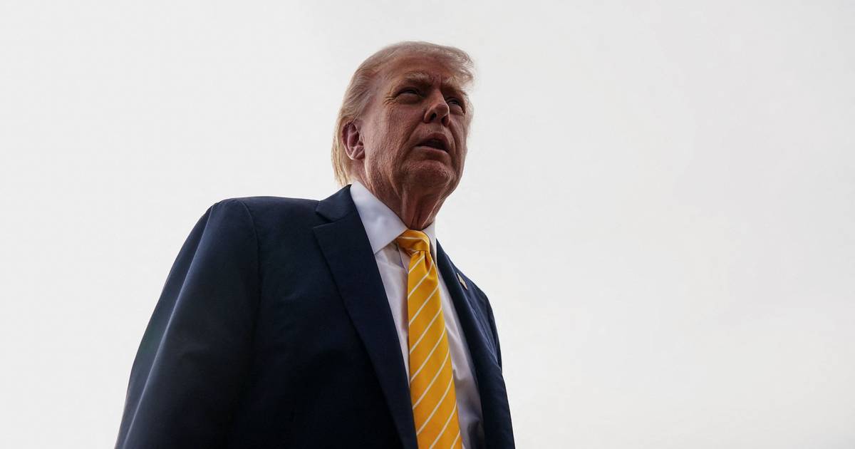 Trump compara Marinha dos EUA a 