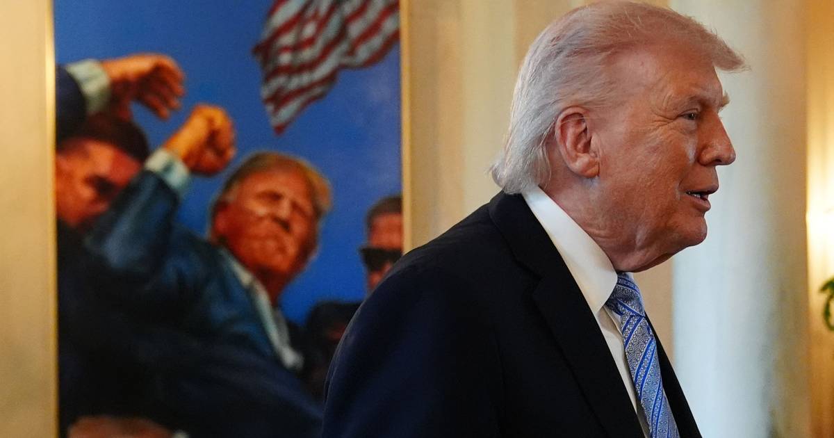 Trump admite que guerra com Irão pode prolongar-se por mais duas ou três semanas