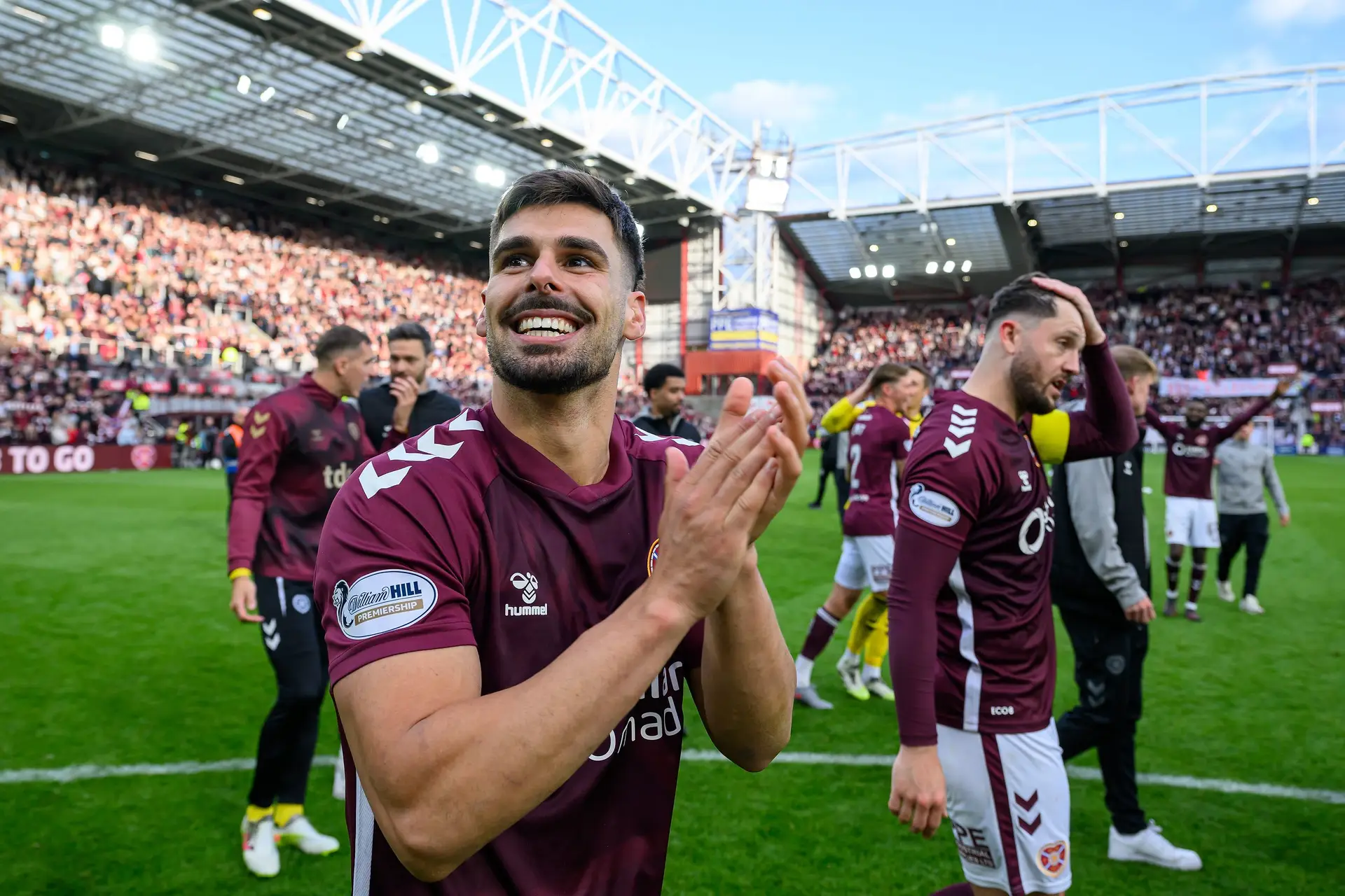 Hearts goleado na 'Champions' e mais perto de poder defrontar Benfica na terceira pré-eliminatória da Liga Europa