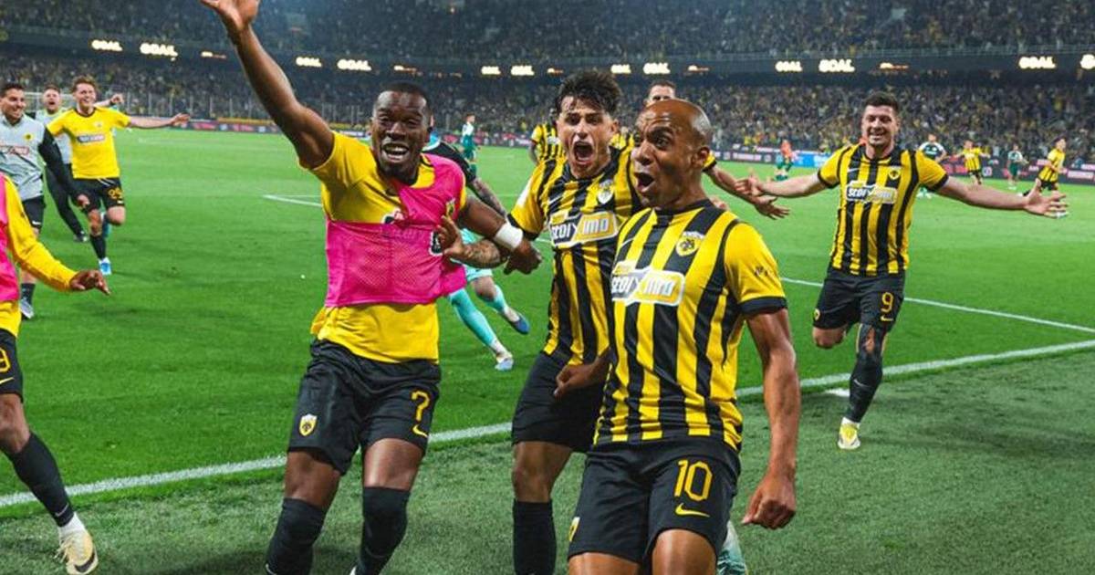 João Mário decide dérbi e dá título de campeão grego ao AEK Atenas