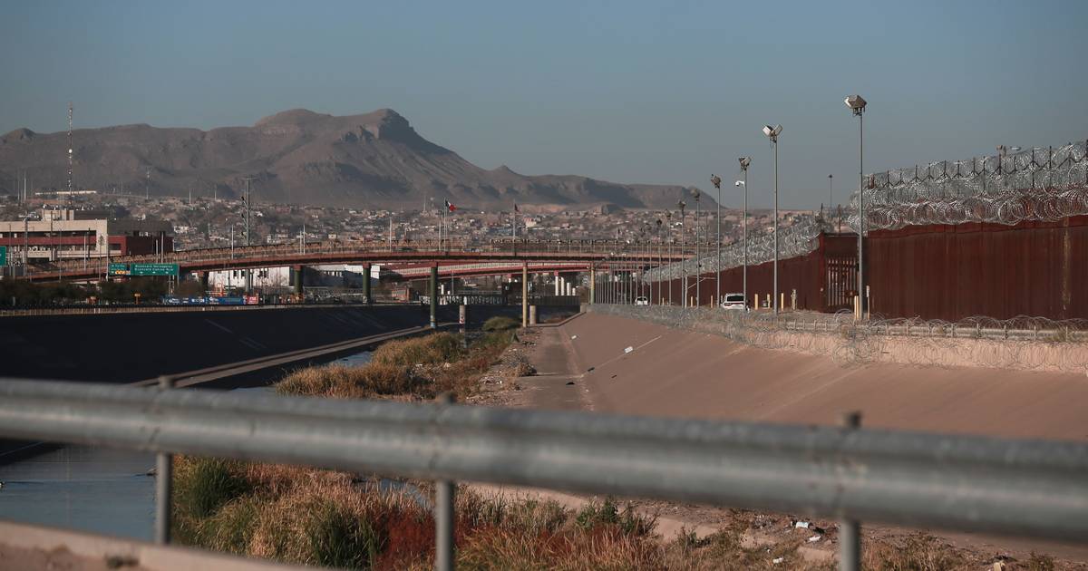 Seis mortos encontrados em comboio de carga perto da fronteira entre os EUA e o México