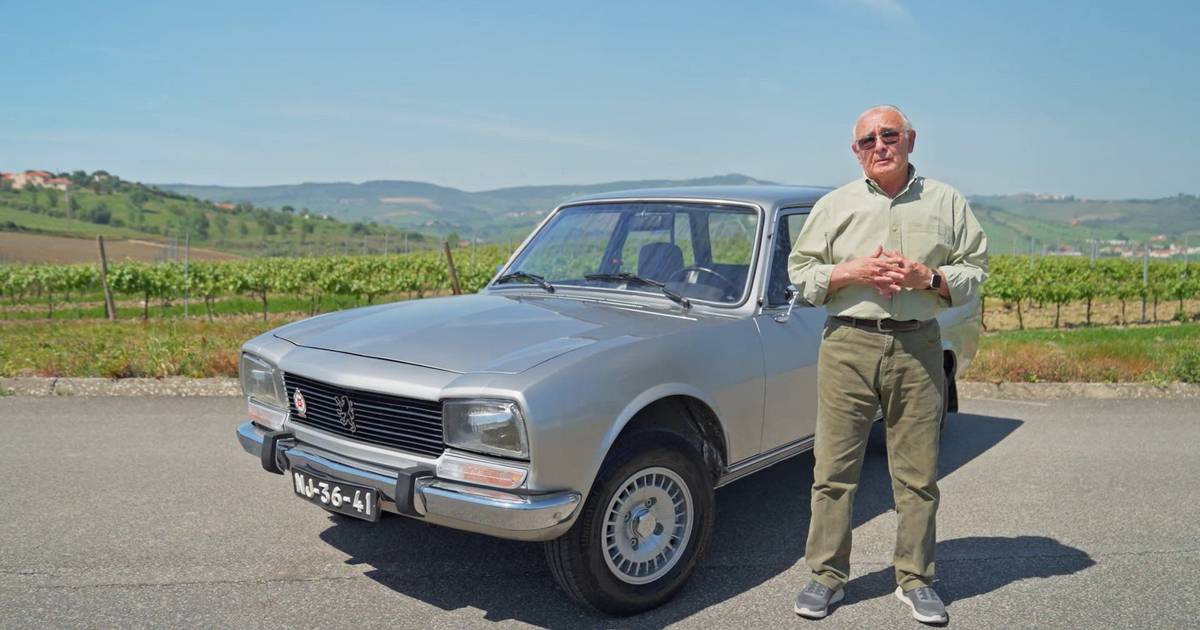 Ao volante do Peugeot 504 Break, uma carrinha que marcou gerações