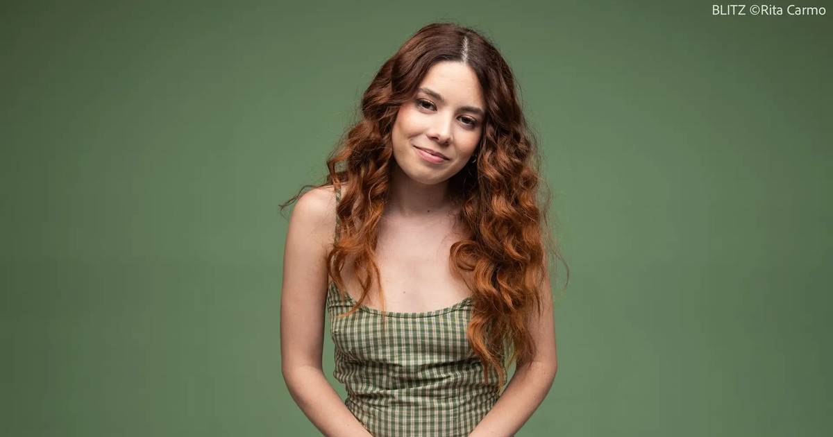 Bárbara Tinoco: “Estou a precisar de inventar sonhos novos. Tive muita sorte, estou feliz e bem. Já não dá para ser uma velhinha amarga”