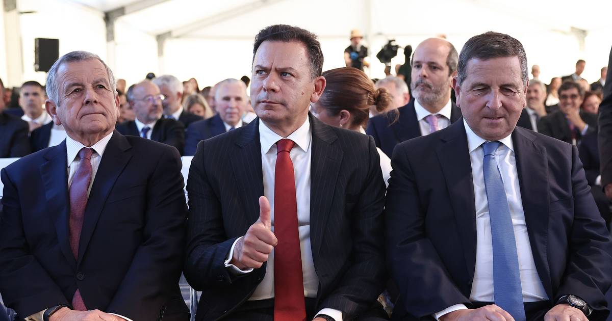 Montenegro inaugura hospital CUF em Leiria e reafirma aposta nas parcerias público-privadas