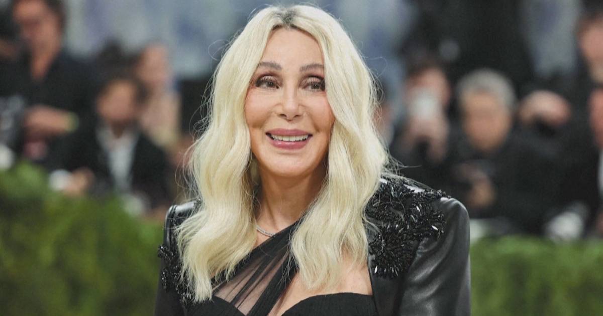 Ícone da cultura pop, Cher completou 80 anos: relembre a carreira da artista