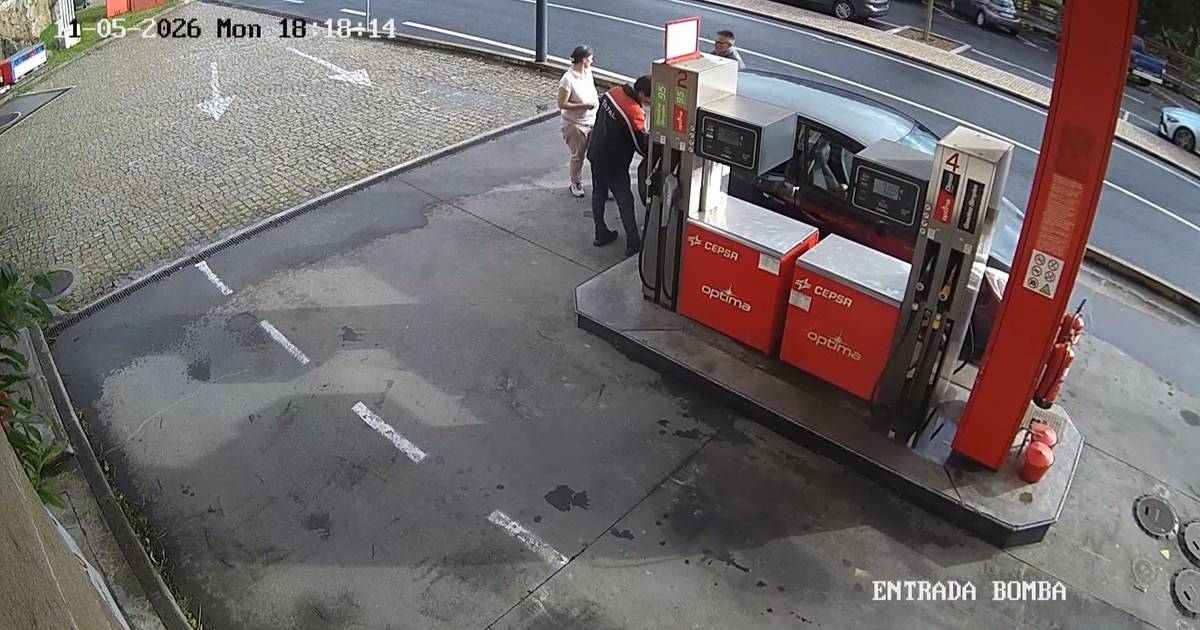 As primeiras imagens da família francesa em Portugal mostram casal com as crianças