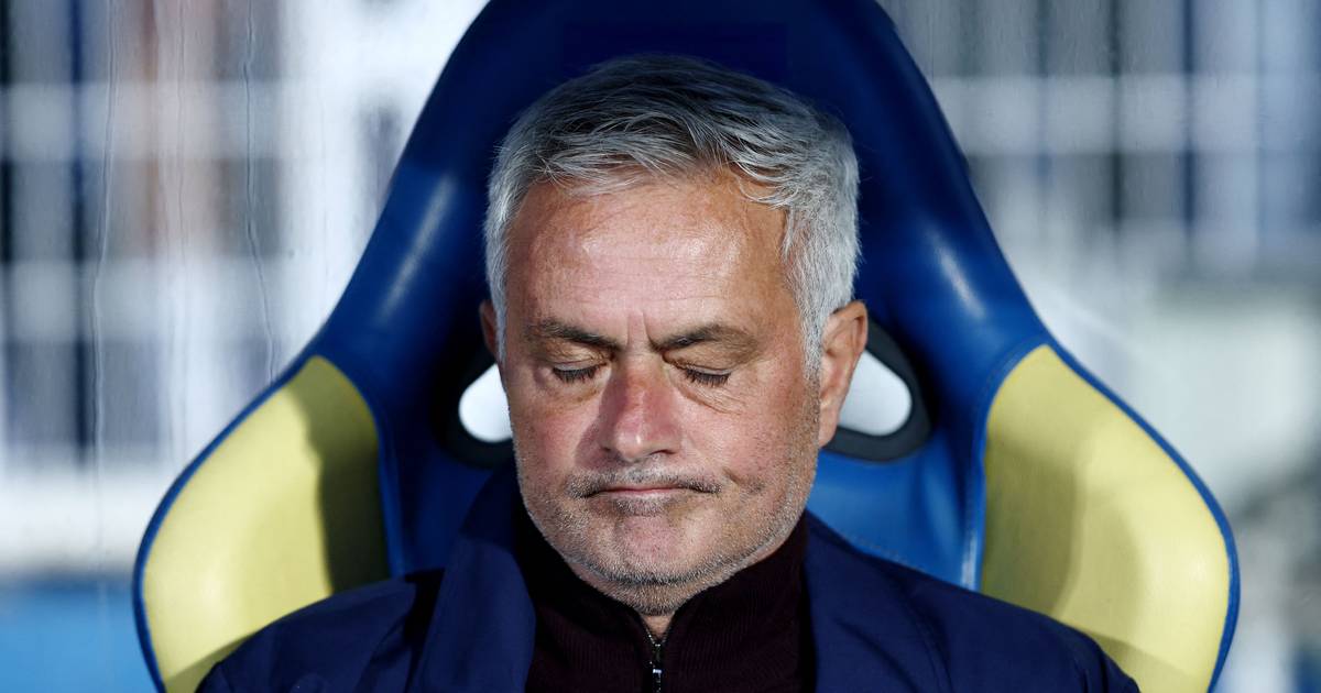 Mourinho poderá ter de esperar: Florentino Peréz vai ter adversário nas eleições do Real Madrid
