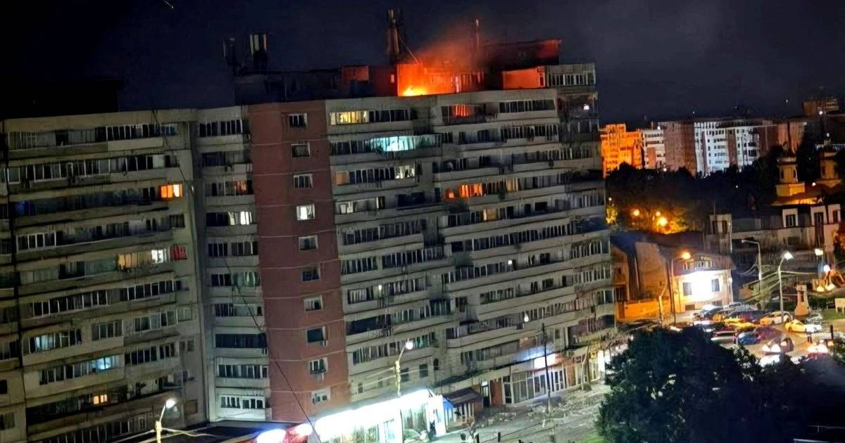Prédio residencial na Roménia atingido por ataque russo
