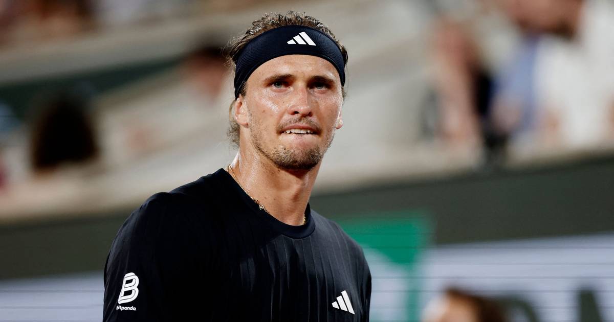 Alexander Zverev qualifica-se para os oitavos de final do Roland Garros pela nona vez consecutiva