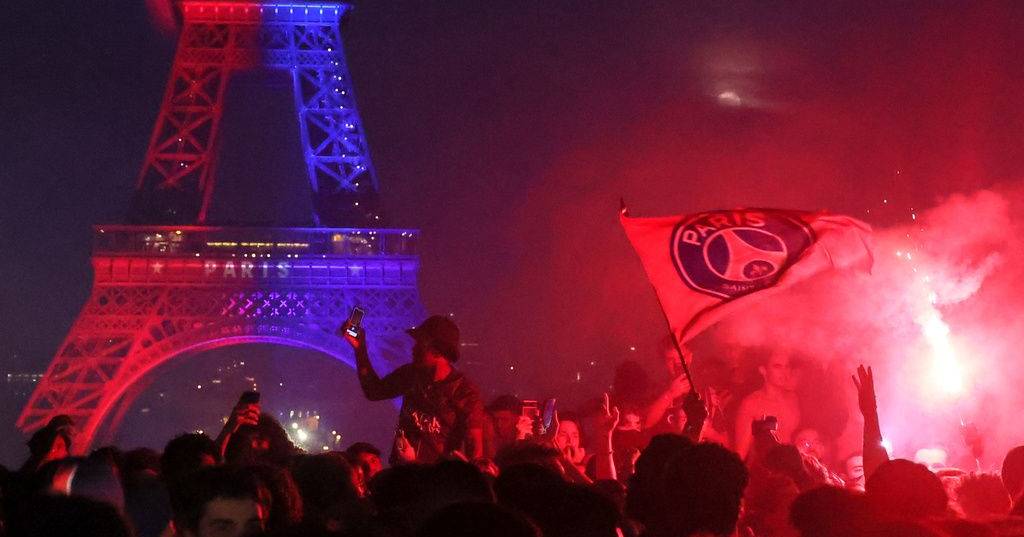 Festejos pelo título do PSG resultaram já num morto e em mais de 700 detidos