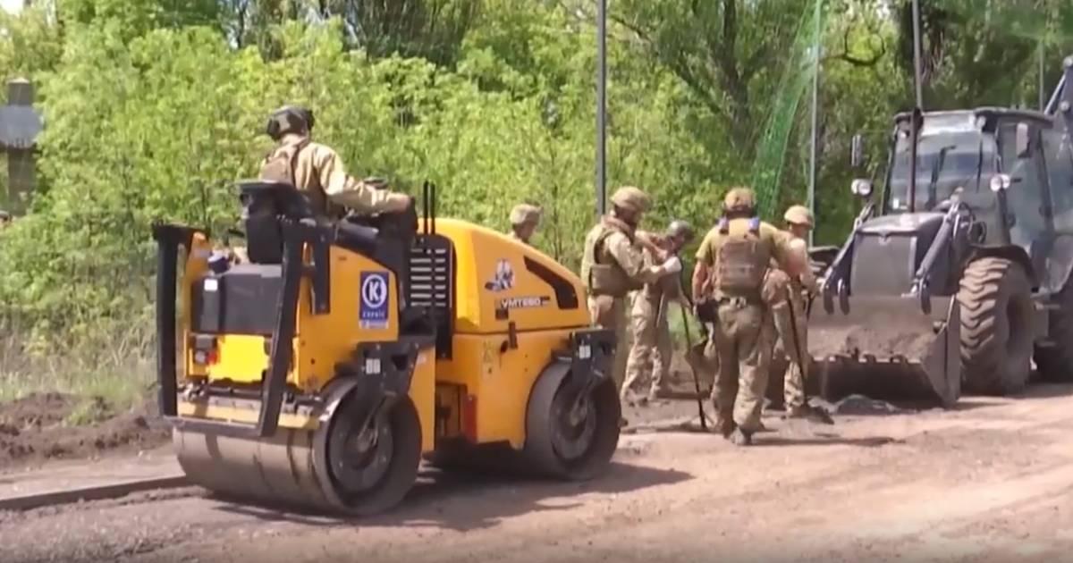 Reparação de estradas em Donetsk decorre sob ameaça constant