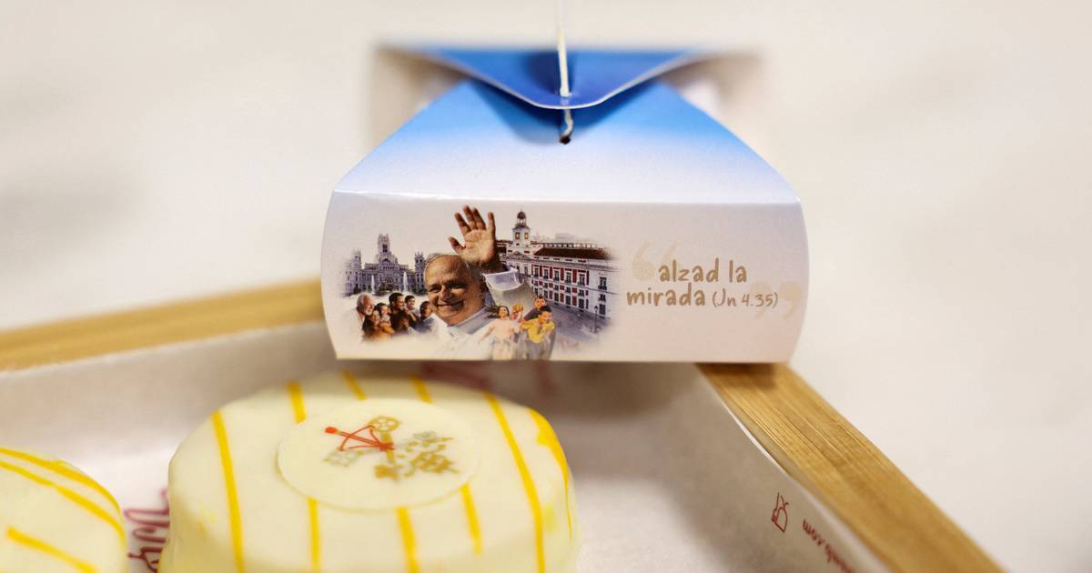 Espanha recebe Papa Leão XIV com doce inspirado no Vaticano