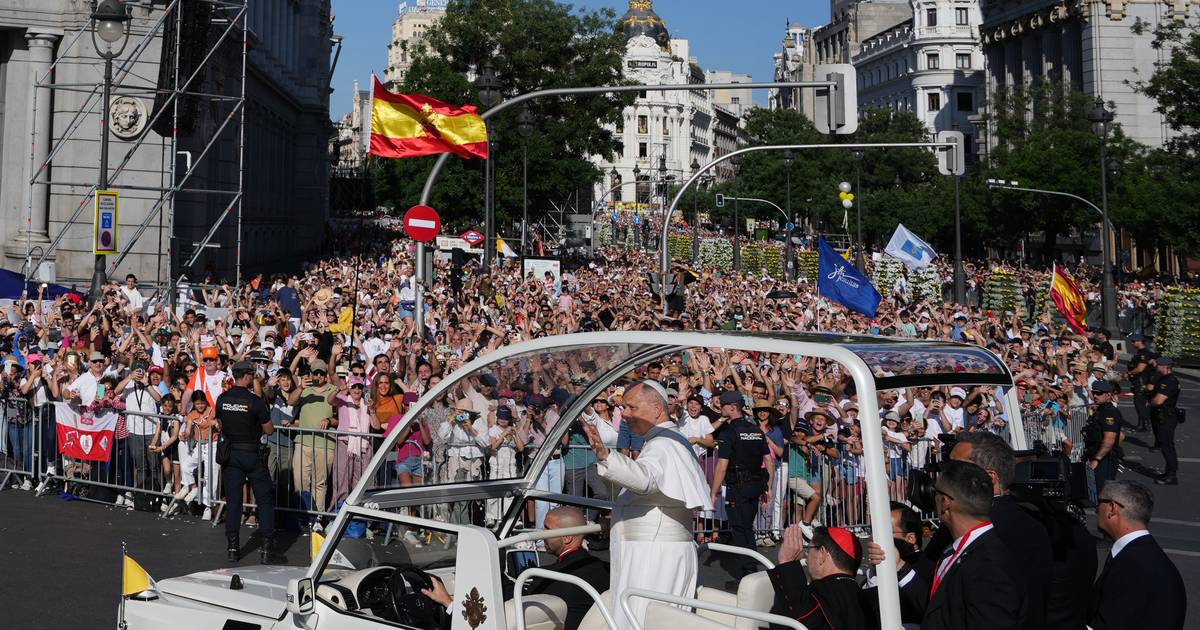 Coração de Madrid encheu-se para ouvir o Papa: “Ninguém pode