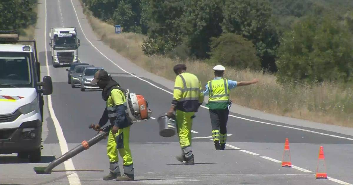 Colisão entre dois automóveis em Estremoz provoca 