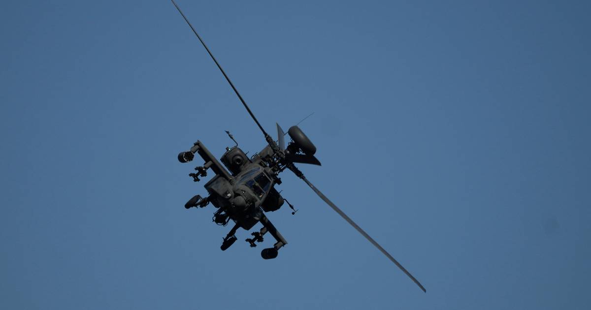 Helicóptero militar norte-americano cai no Estreit