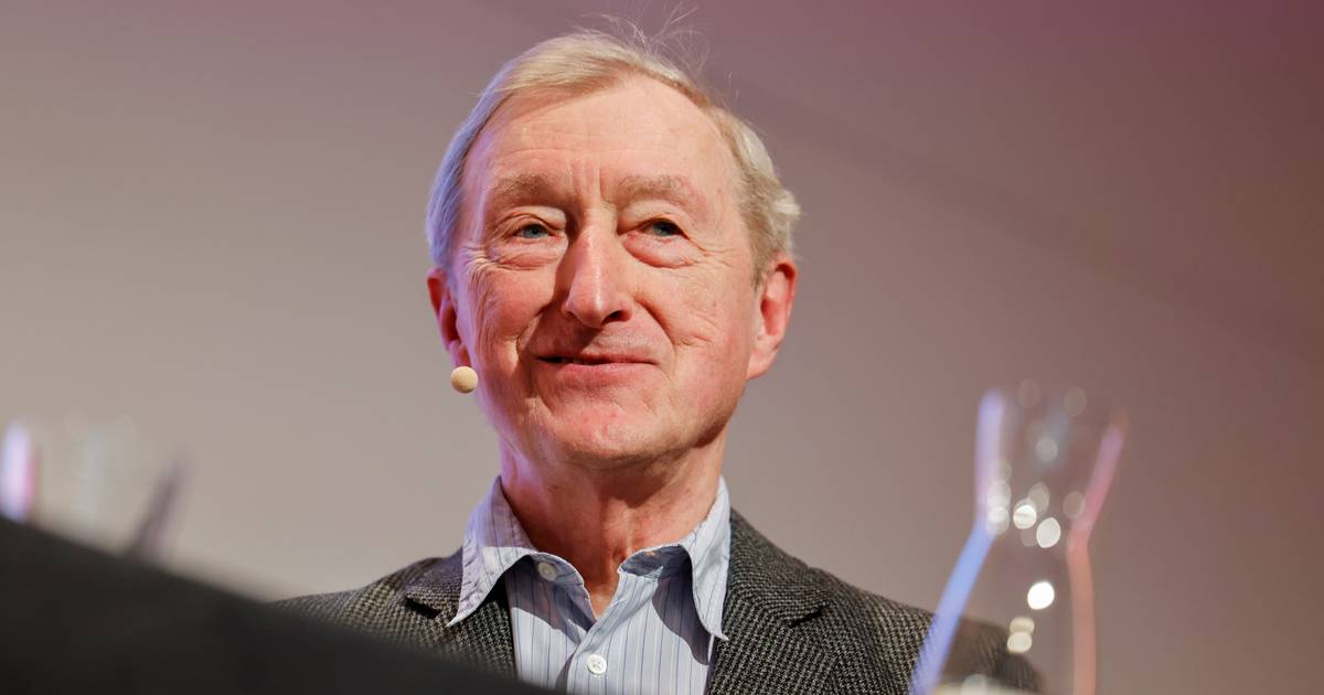 Julian Barnes distinguido com Prémio Princesa das 