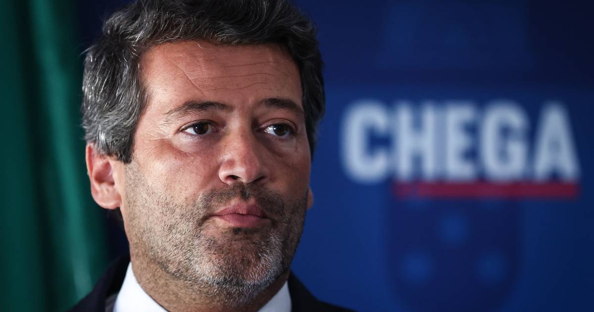 "Só há 400 ou 500 mil imigrantes na Segurança Social", como afirmou André Ventura? A SIC Verifica