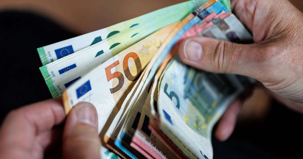 Le salaire de novembre sera plus garni grâce à l'allègement de l'IRS, mais un fiscaliste lance un avertissement : « Ne dépensez pas la totalité du montant »