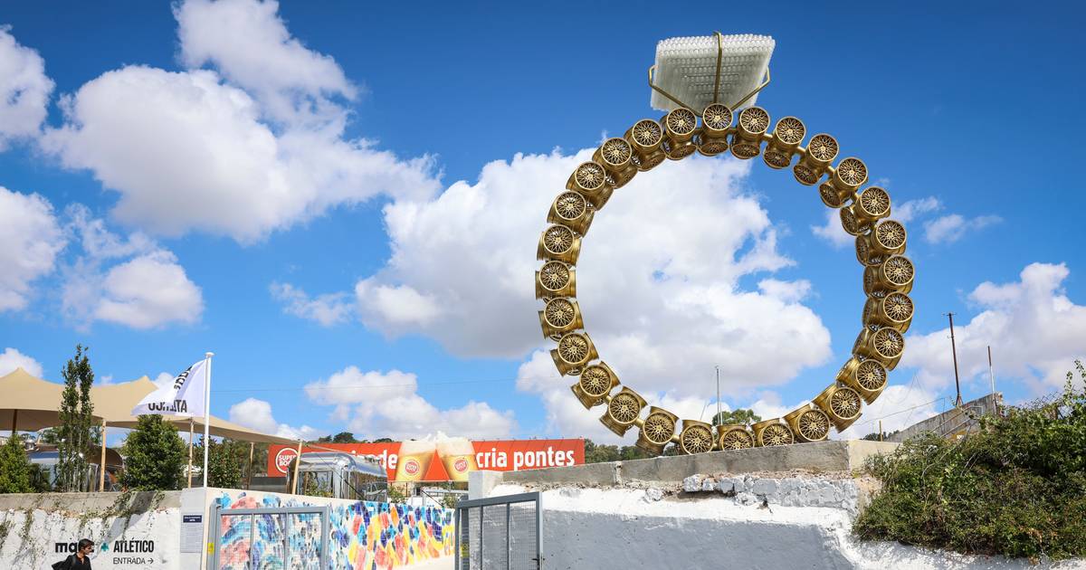 Vhils, Joana Vasconcelos e Bela Silva levam arte ao Estádio da Tapadinha em Lisboa