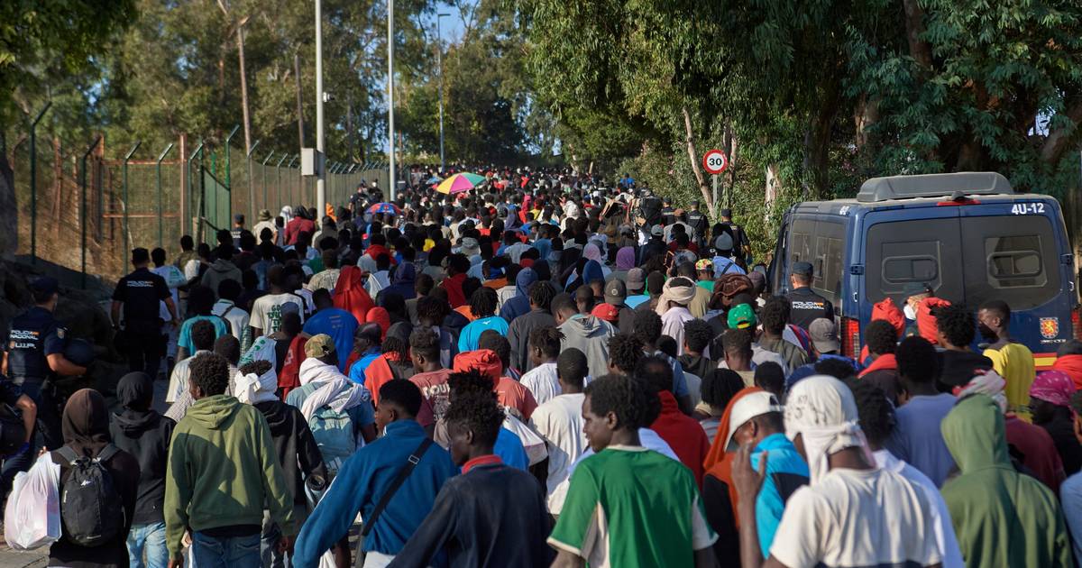 Spanischer CNI warnte einen Tag vor dem Masseneinfall in Ceuta