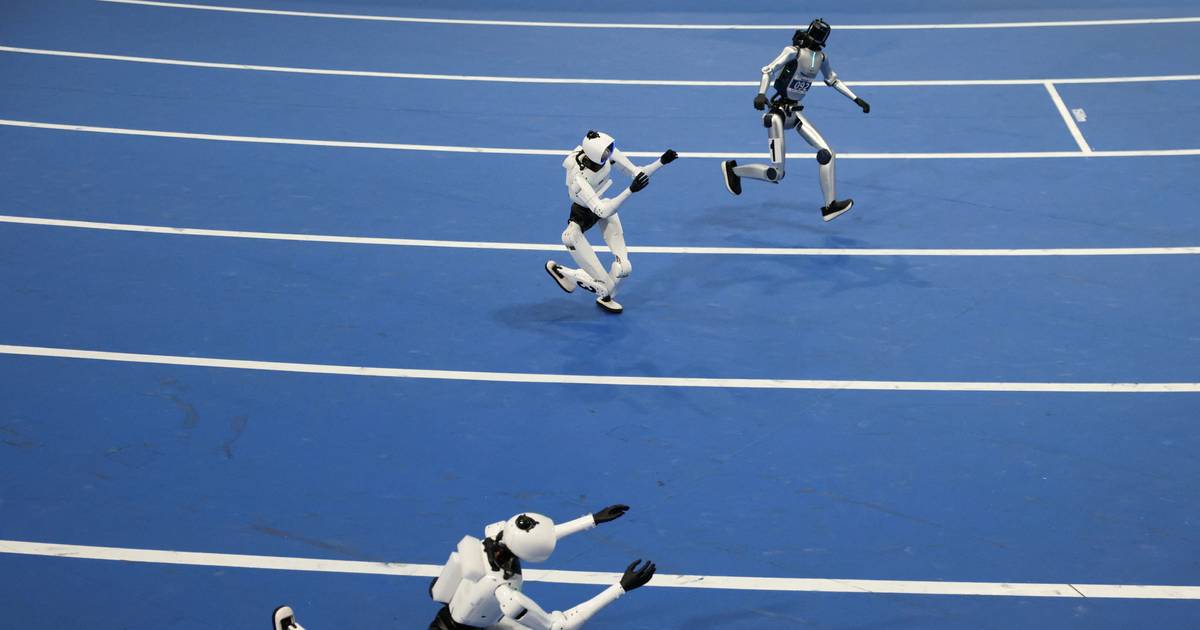 Dalla pista al ring: i robot disputano 51 prove ai Giochi Mondiali degli Umanoidi