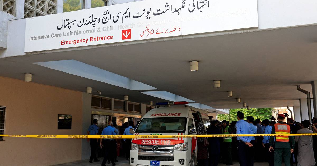 Un incendie dans un hôpital a tué 14 nouveau-nés: le Premier ministre du Pakistan suspend les responsables