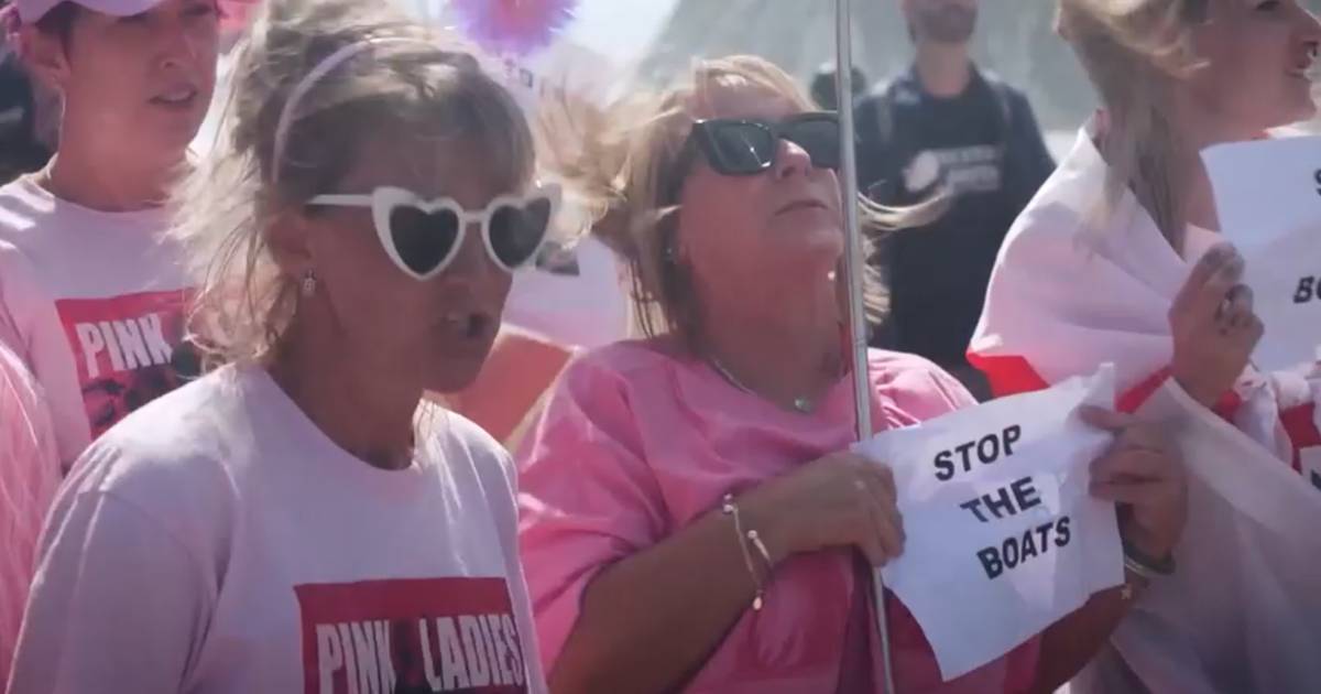 Le donne guadagnano visibilità nelle proteste contro l'immigrazione nel Regno Unito