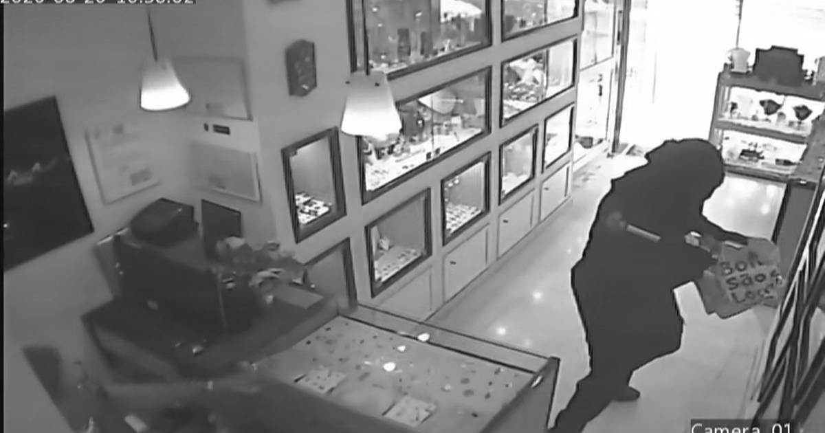 Sie wählen ihre Ziele aus, verfolgen sie und greifen gewaltsam an: Wie agieren die „Rolex-Banden"?