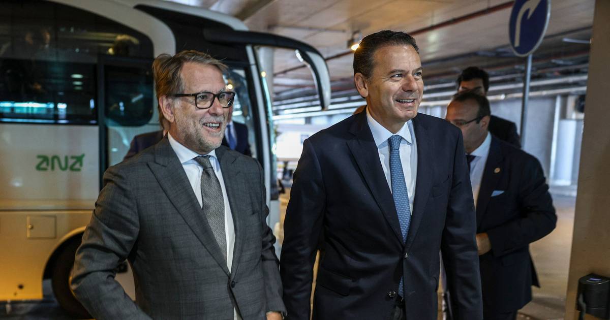 Montenegro stärkt Vertrauen in Luís Neves: „Ich bin mit allen Regierungsmitgliedern ruhig"