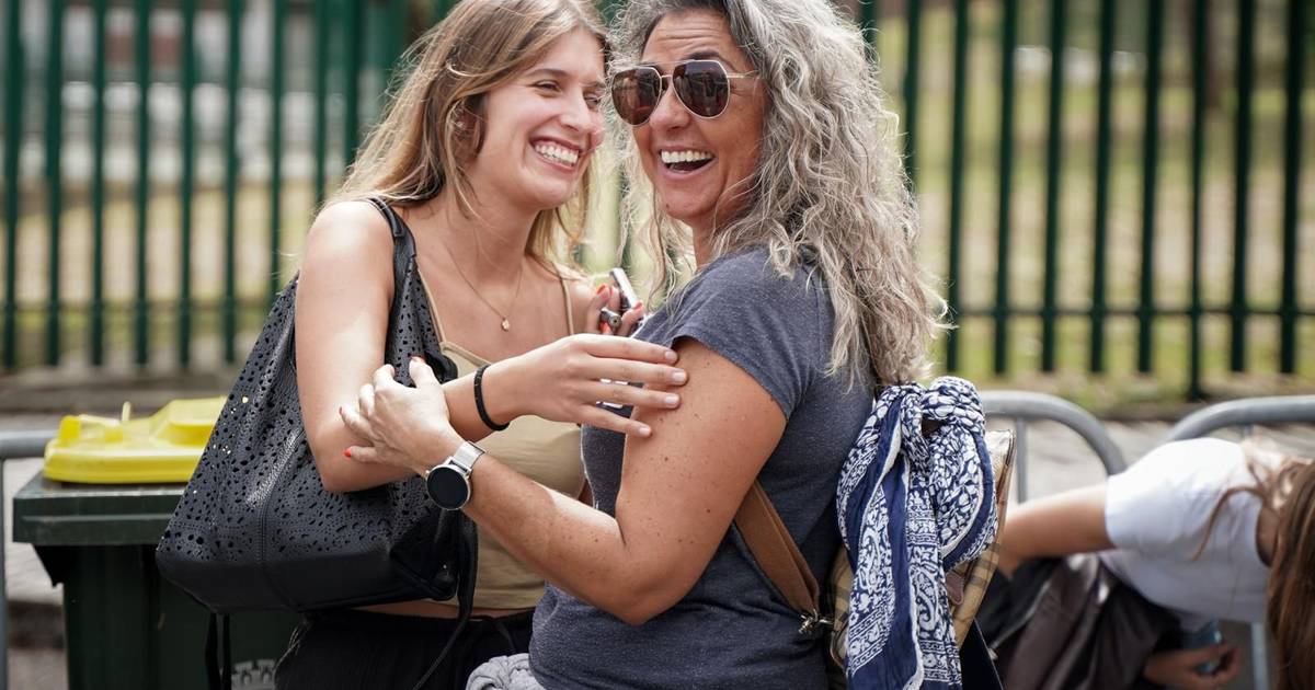 "Per Robbie Williams vale tutto": Sandra e Filipa tornano al "luogo del crimine", il Parque da Bela Vista, dove è nata un'amicizia 12 anni fa