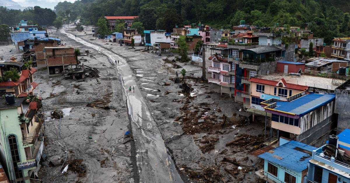 Nepal pede ajuda à China e Índia para envio de especialistas e tecnologia
