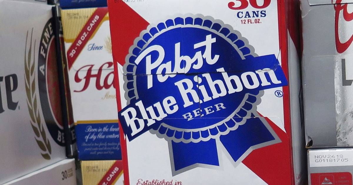Più di 30 mila lattine di birra rubate in due rapine nello stesso giorno negli Stati Uniti