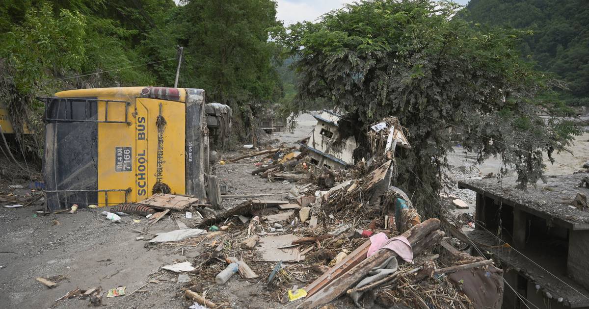 Bereits über 1.000 Todesopfer bei den Überschwemmungen zwischen Nepal und China
