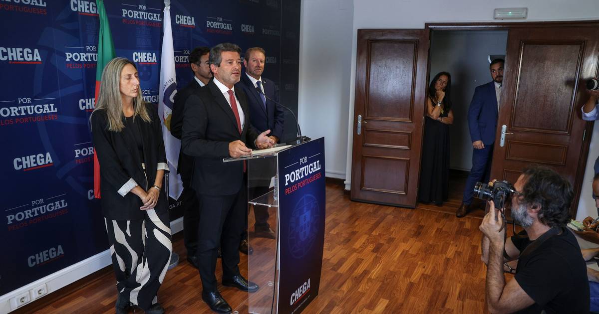 Ventura ist der Ansicht, dass PS Luís Neves im Amt halten will, wenn die Moção de Censura abgelehnt wird