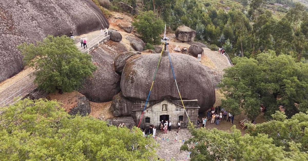 Kapelle von Lapa: halb Werk der Natur, halb Bauwerk des Menschen