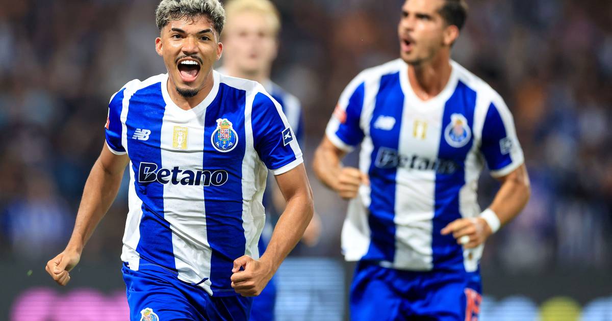 FC Porto dá a cambalhota no marcador e bate Moreirense no Dragão