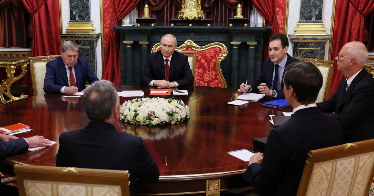 "Die Situation ist nicht einfach": Trumps Gesandte präsentieren Putin Vorschlag zur Beendigung des Krieges