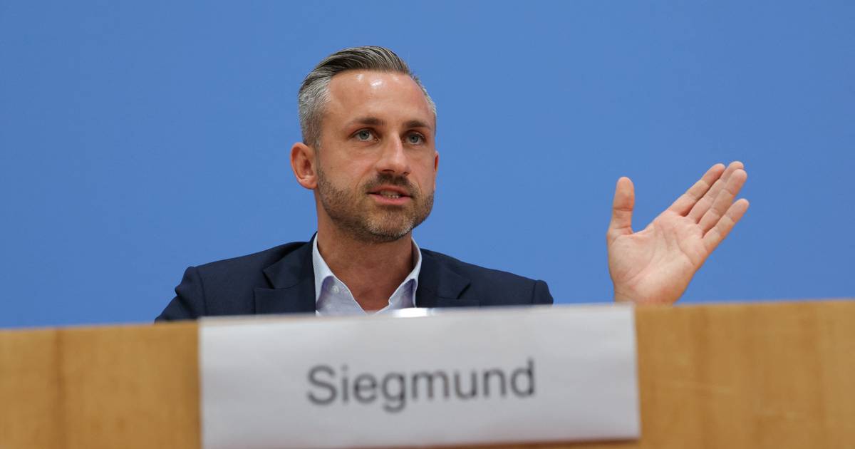 Far-right in talks to secure government in eastern Germany