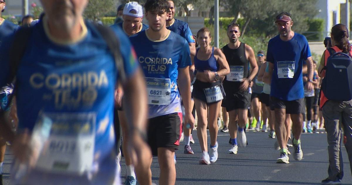 Der Tejo-Lauf zieht 10.000 Menschen an die Marginal von Oeiras