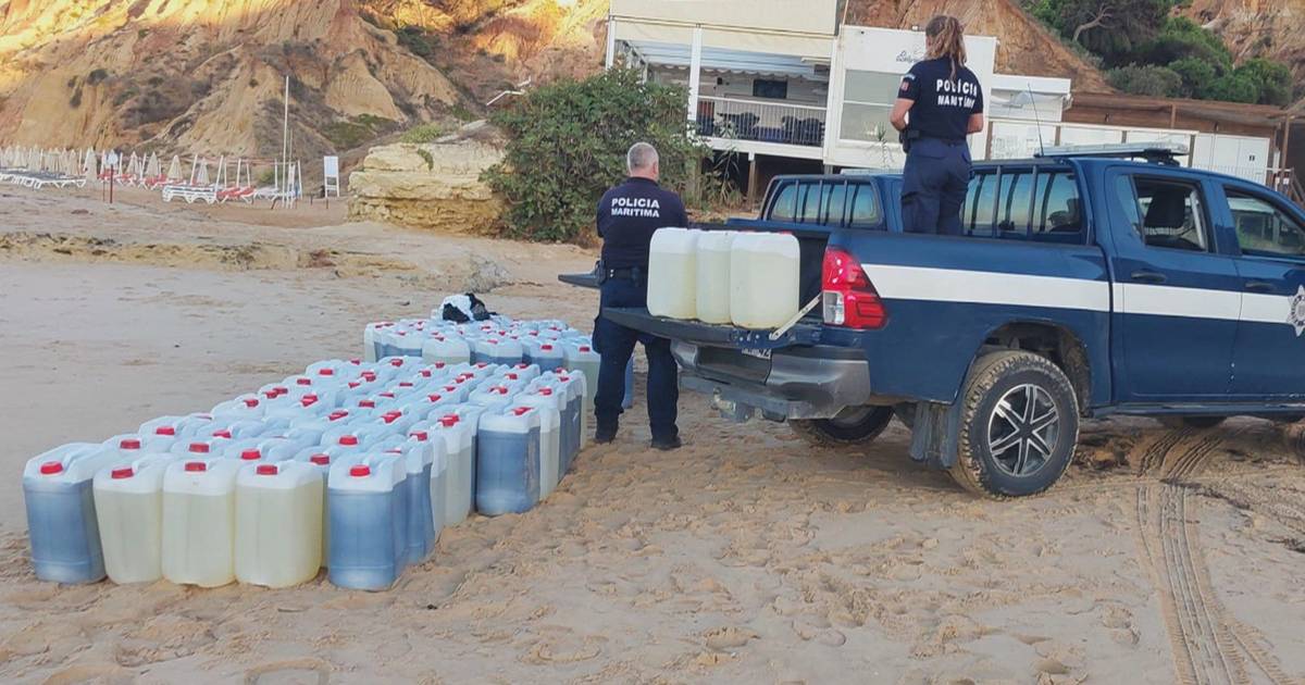 Apreendidas duas embarcações suspeitas de tráfico de droga no Algarve e em Almada