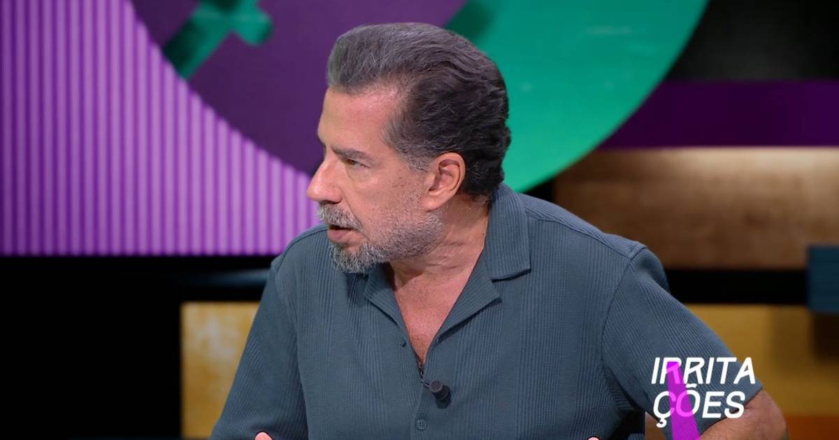 “Cada vez mais há hotéis que não têm uma tomada vaga de cada lado da cama, como se não houvesse duas pessoas”