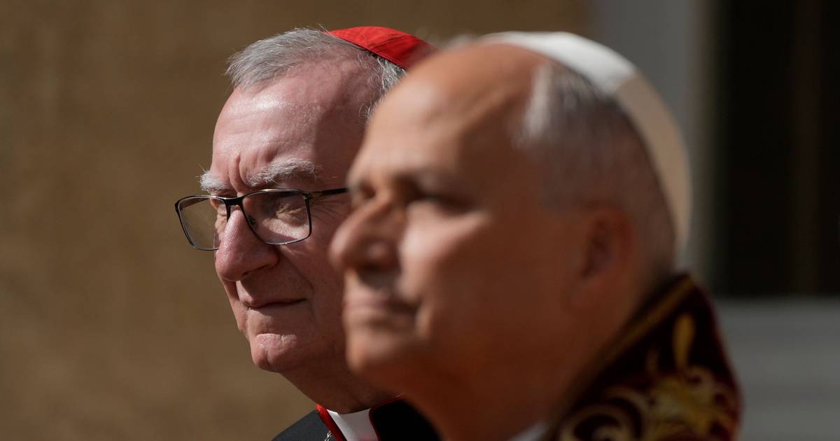 Secretário de Estado do Vaticano diz estar preocupado com a saúde do Papa mas garante confiar nos médicos
