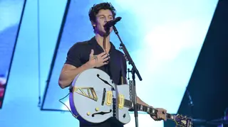 Shawn Mendes leva ao rubro milhares de festivaleiros no último dia do Meo Sudoeste